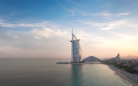 Jumeirah Emirates Towers, Trade Centre 2, 5-Star, Starts $116, Rating 4.7, Dubai