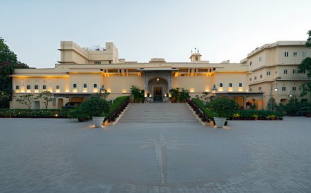 Samode Haveli, Gangapole Road, Starts $190, Rating 4.6, Jaipur