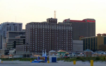 The Ritz Condominiums, Atlantic City, 4-Star, Starts $175, Rating 4.5, New Jersey