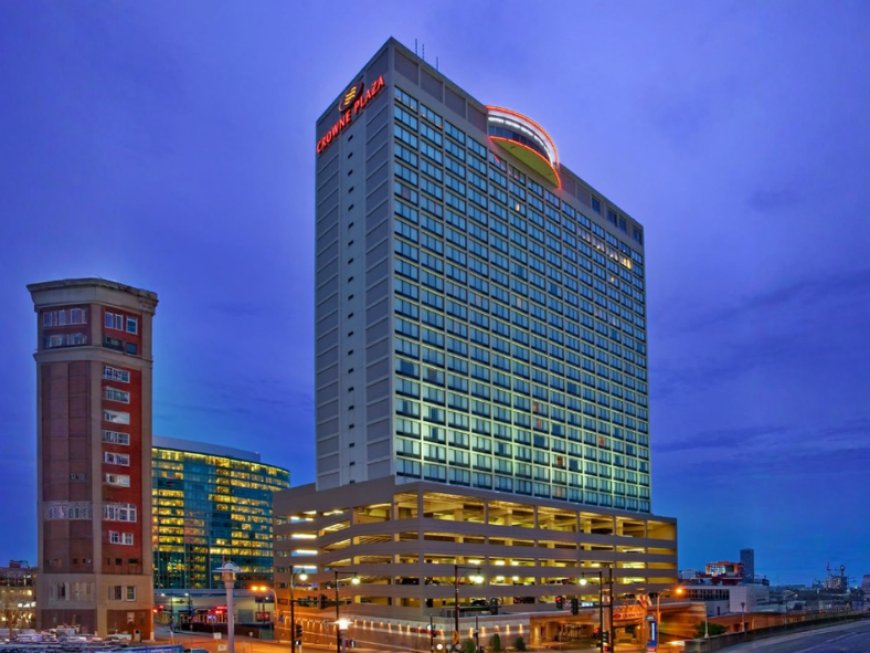 Crowne Plaza, Mayur Vihar, Starts $140, Rating 4.4, New Delhi